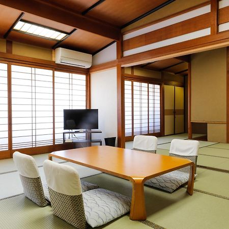 Tsuruya Ryokan Тойока Екстериор снимка